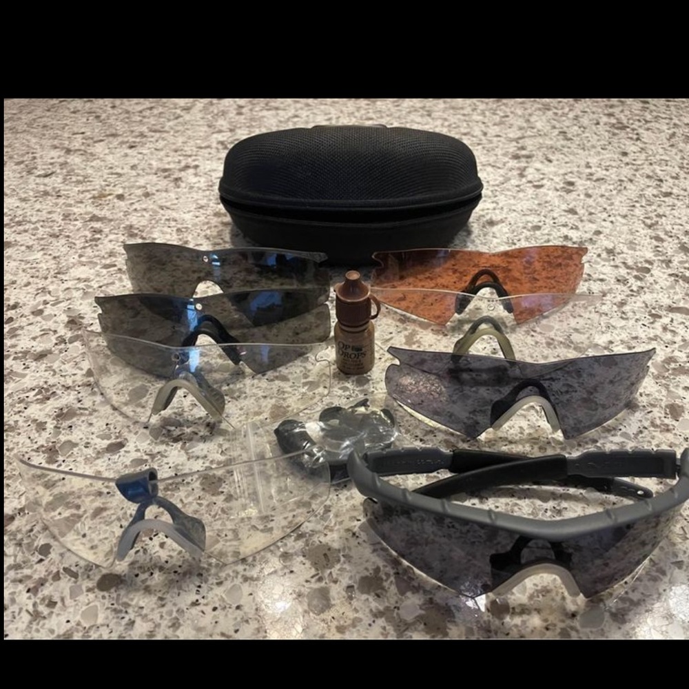 Oakley Ballistic Shooting Sunglasses 7 spare lense
